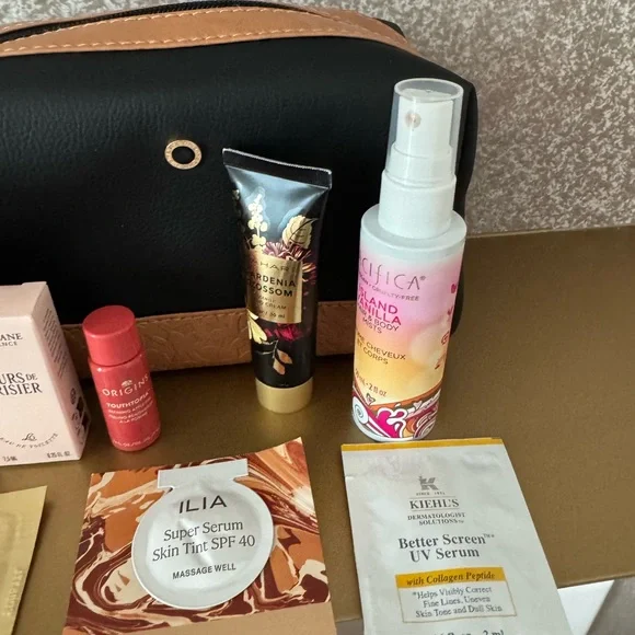 Beauty Bundle - Picture 3 of 6